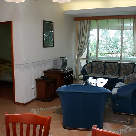 Kristel Park Hotel