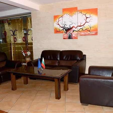 Kristel Park Hotel 3*