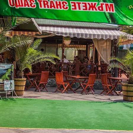 Kristel Park Отель