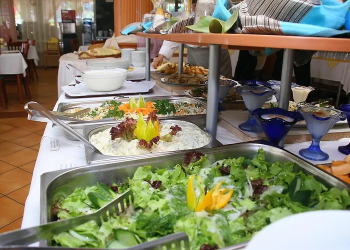 Otel Kristel Park 3*